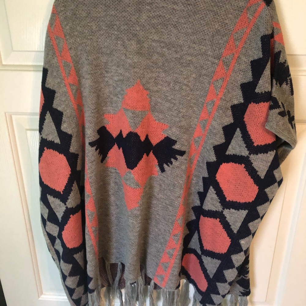 Gray multi color cardigan/wrap!